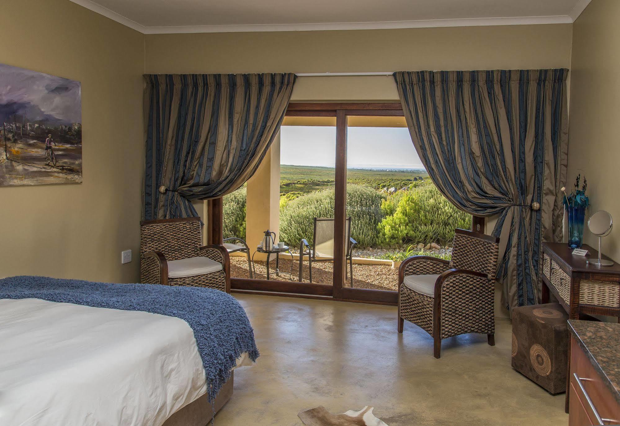 Kapensis Guesthouse خليج برينغل. المظهر الخارجي الصورة